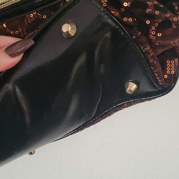 Purse - Picture 6 of 6